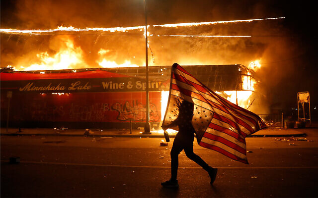 Protests, some violent, erupt across US in wake of George Floyd ...