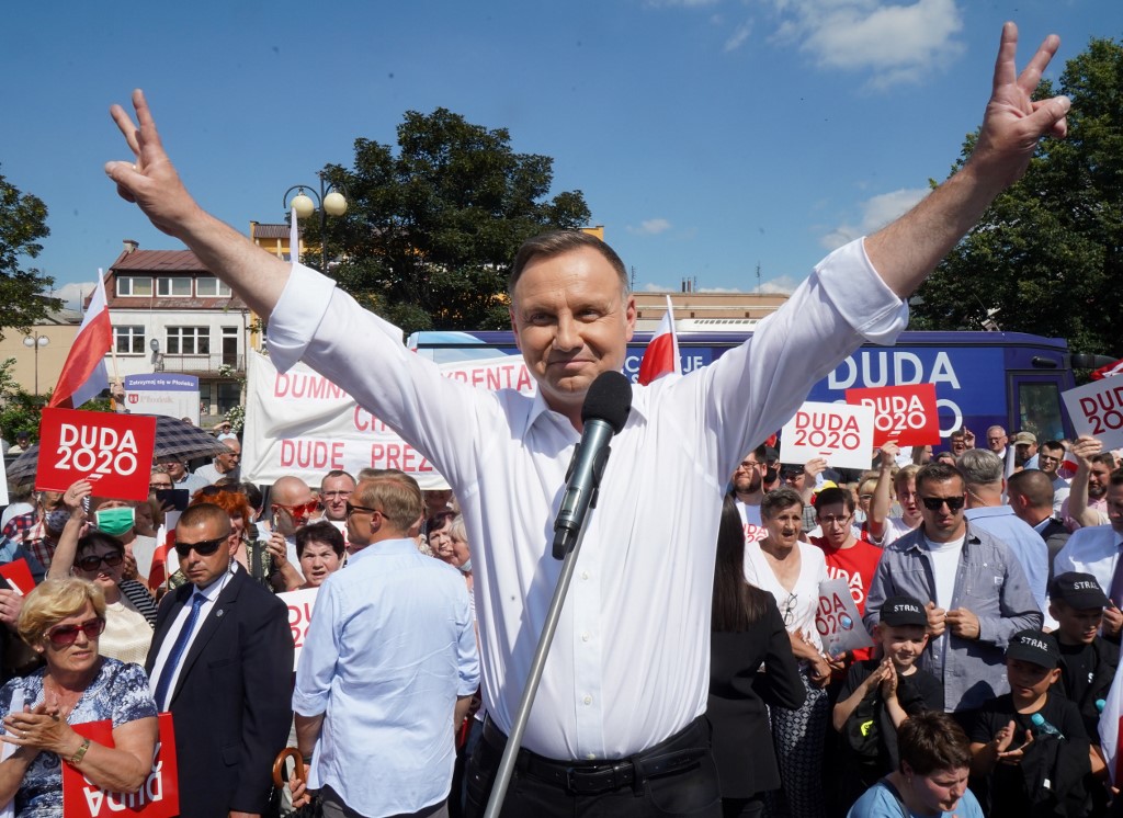 Poles in legal jeopardy for insulting President Duda – POLITICO