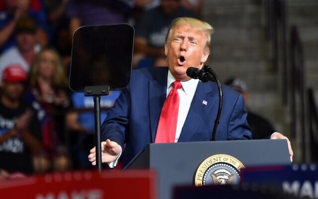 US President Donald Trump speaks during a campaign rally at the BOK Center on June 20, 2020 in Tulsa, Oklahoma. (Nicholas Kamm / AFP)