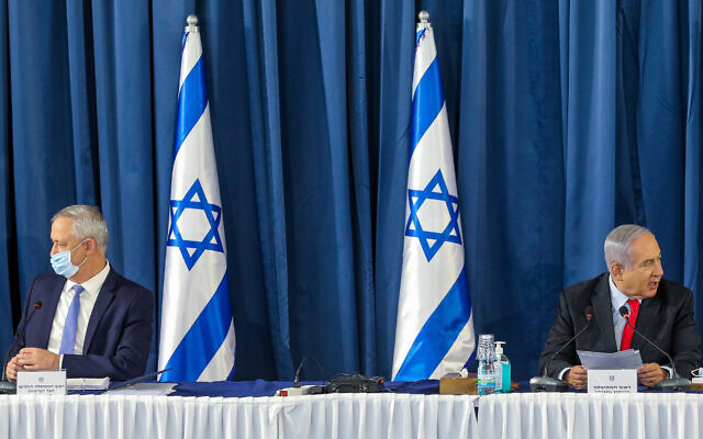 Prime Minister Benjamin and Alternate Prime Minister and Minister of Defense Benny Gantz at the weekly cabinet meeting, at the Ministry of Foreign Affairs in Jerusalem on June 14, 2020. (Marc Israel Sellem/POOL)