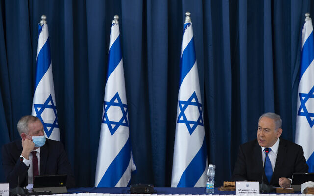 Prime Minister Benjamin Netanyahu, right, and Defense Minister Benny Gantz at the weekly cabinet meeting, at the Ministry of Foreign Affairs in Jerusalem on July 5, 2020.  (Amit Shabi/pool/Flash90)