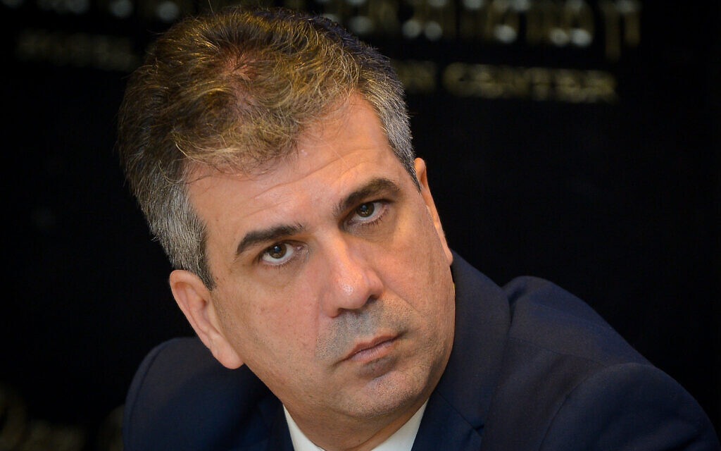 Then-economy minister Eli Cohen at a meeting in Tel Aviv, April 1, 2019. (Flash90)