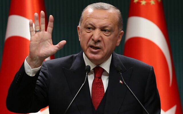 President of Turkey Recep Tayyip Erdogan gestures at a press conference in Ankara, Turkey, on September 21, 2020. (Adem ALTAN / AFP)