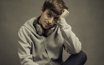 Alex Edelman has embarked on several Jewish comedy projects during the pandemic. (Will Bremridge)