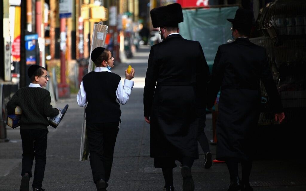 Pandemic gives some Haredi New York Jews space to leave their community - Vimarsana News
