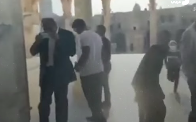 UAE members of an unofficial agricultural delegation visit the Temple Mount in Jerusalem on October 15, 2020 (Twitter screenshot)