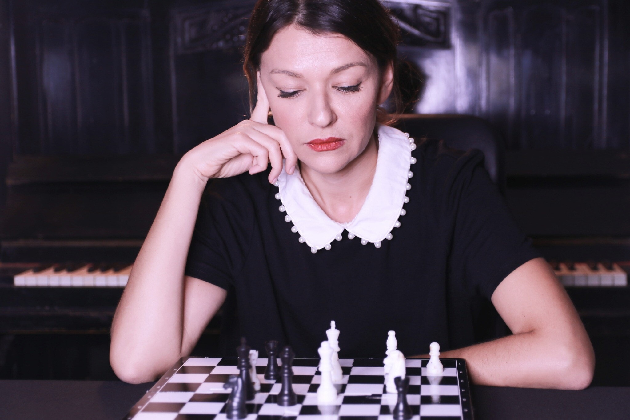 Who was the chess player Elizabeth Harmon? - Quora