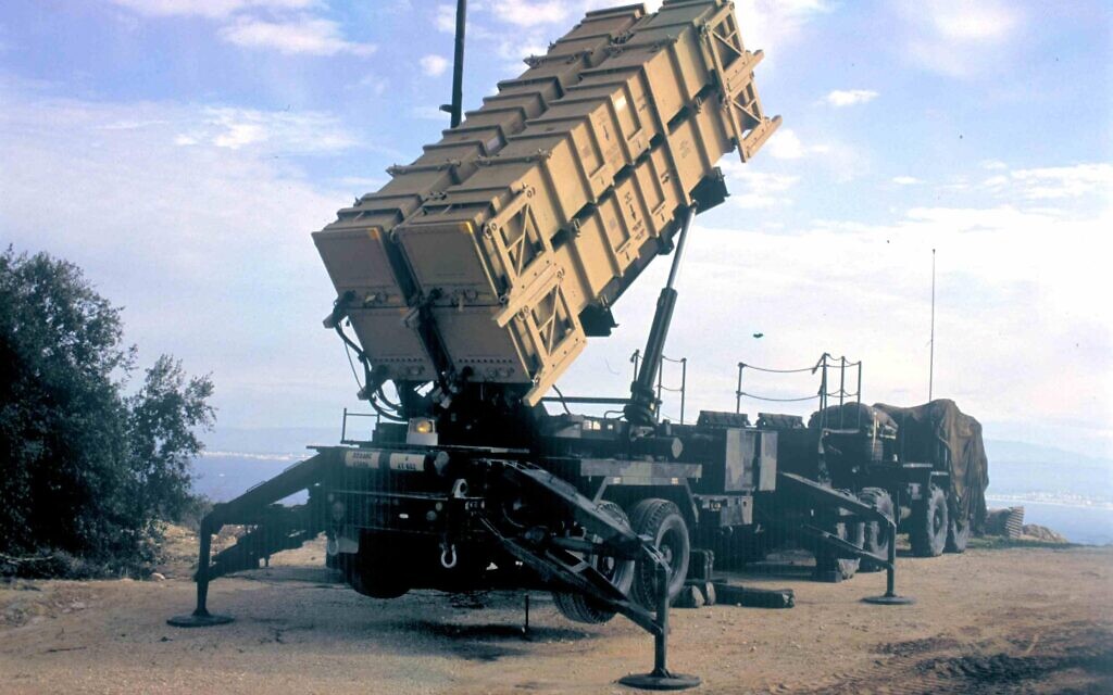An American Patriot missile defense system that was deployed in Israel in response to a series of Scud missile attacks by Iraq during the 1991 First Gulf War. (Noam Wind/Defense Ministry Archive)