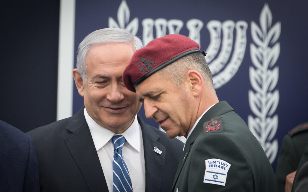 Then-prime minister Benjamin Netanyahu and IDF Chief of Staff Aviv Kohavi during an event for outstanding soldiers as part of Israel's 71st Independence Day celebrations, at the President's Residence in Jerusalem, May 9, 2019. (Noam Revkin Fenton/Flash90)