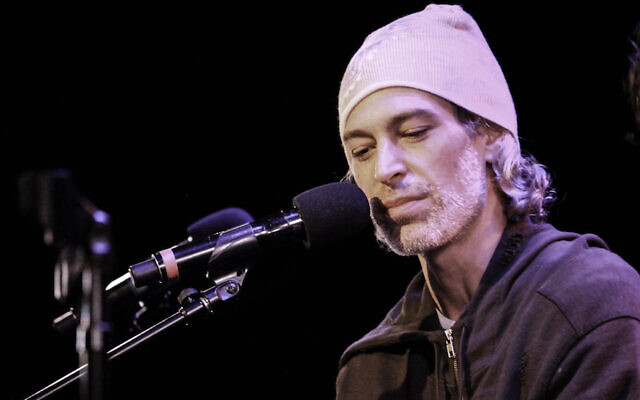 US-Jewish singer Matisyahu speaks at Le Poisson Rouge in New York City, January 8, 2016. (Courtesy of Amir Norman via JTA)