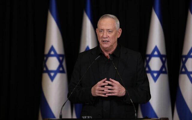 Blue and White leader Benny Gantz, in a January 11, 2021 speech, says he was wrong to partner with Prime Minister Benjamin Netanyahu. (Elad Malka)