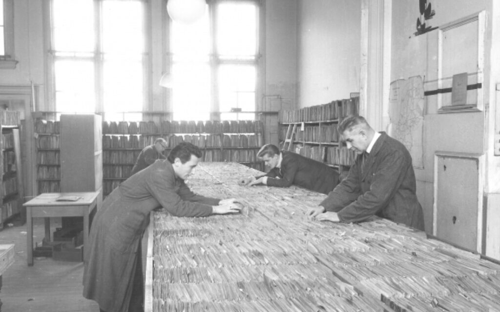 Dutch National Archives (courtesy)