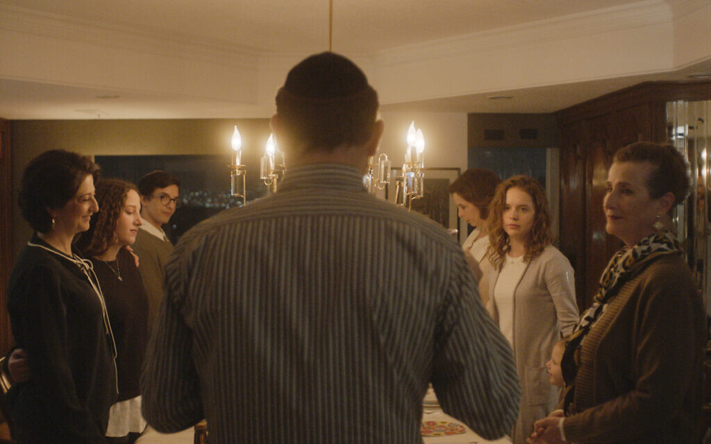 A still from 'Leona,' directed by Isaac Cherem. (Photo by Diana Garay, courtesy of Fosforescente/ Menemsha Films)