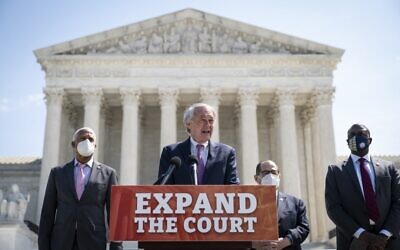 From left to right: Democratic Representative Hank Johnson of Georgia, Democratic Senator Ed Markey of Massachusetts, House Judiciary Committee Chairman Jerrold Nadler of New York and Democratic Representative Mondaire Jones of New York hold a press conference in front of the US Supreme Court to announce legislation to expand the number of seats on the Supreme Court, on April 15, 2021, in Washington. (Drew Angerer/Getty Images/AFP)