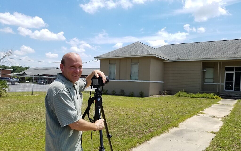 Jewish photographer makes it his mission to preserve legacy of Rosenwald schools - Vimarsana News