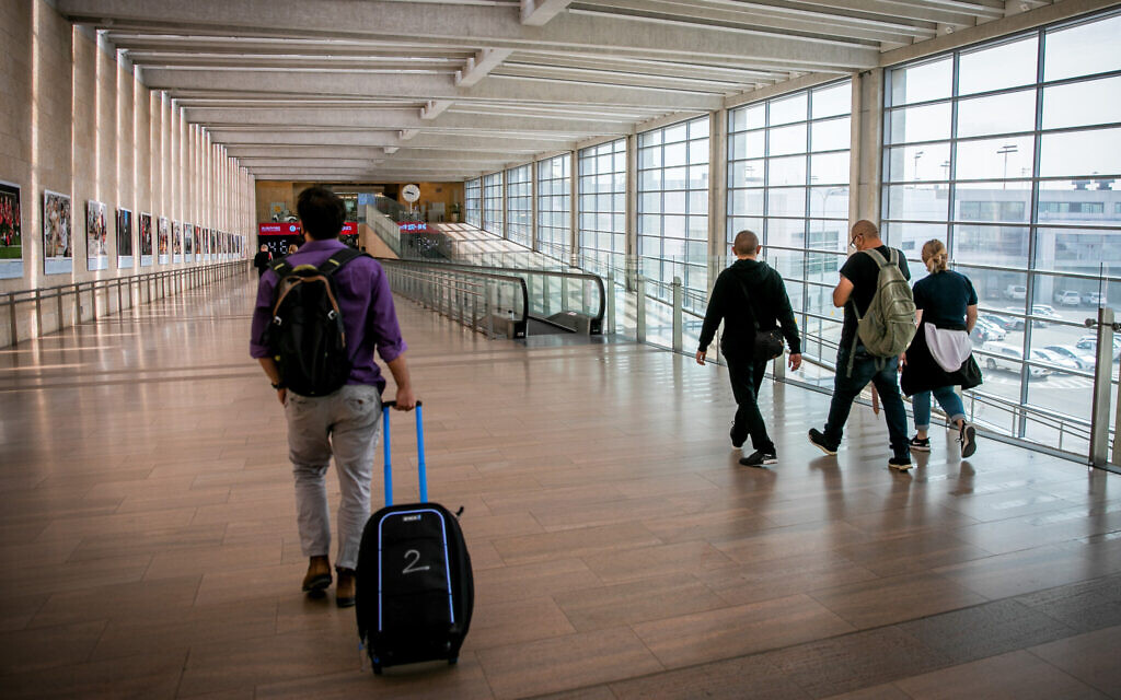 Israel sees record selection of vacationers at airport since pre-COVID