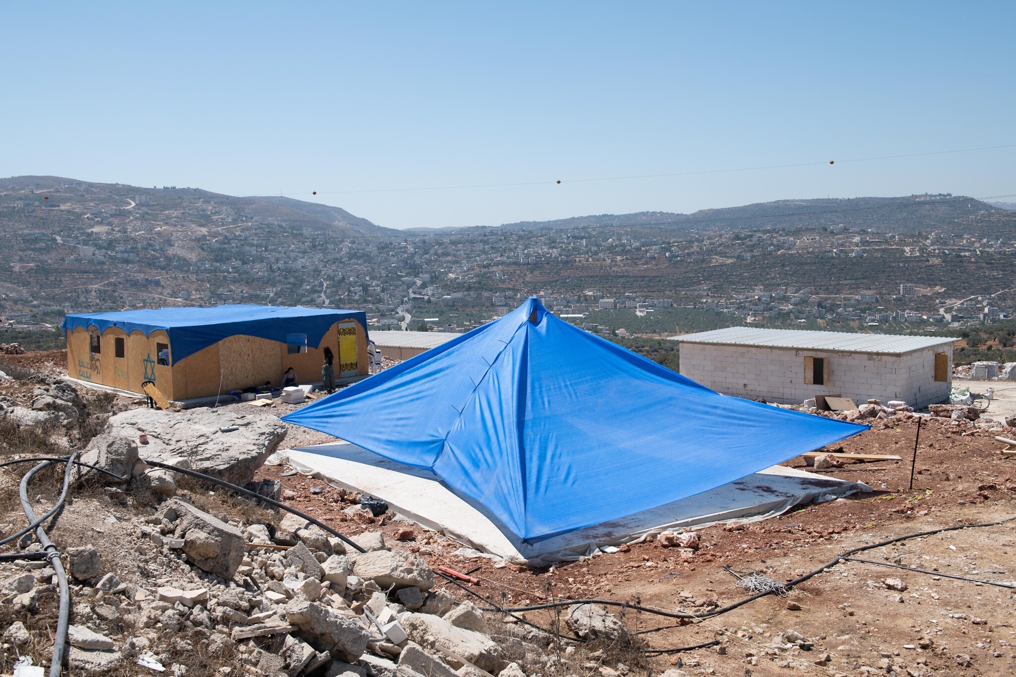 Bring tents': Evyatar activists try to stop razing of illegal West Bank  outpost | The Times of Israel