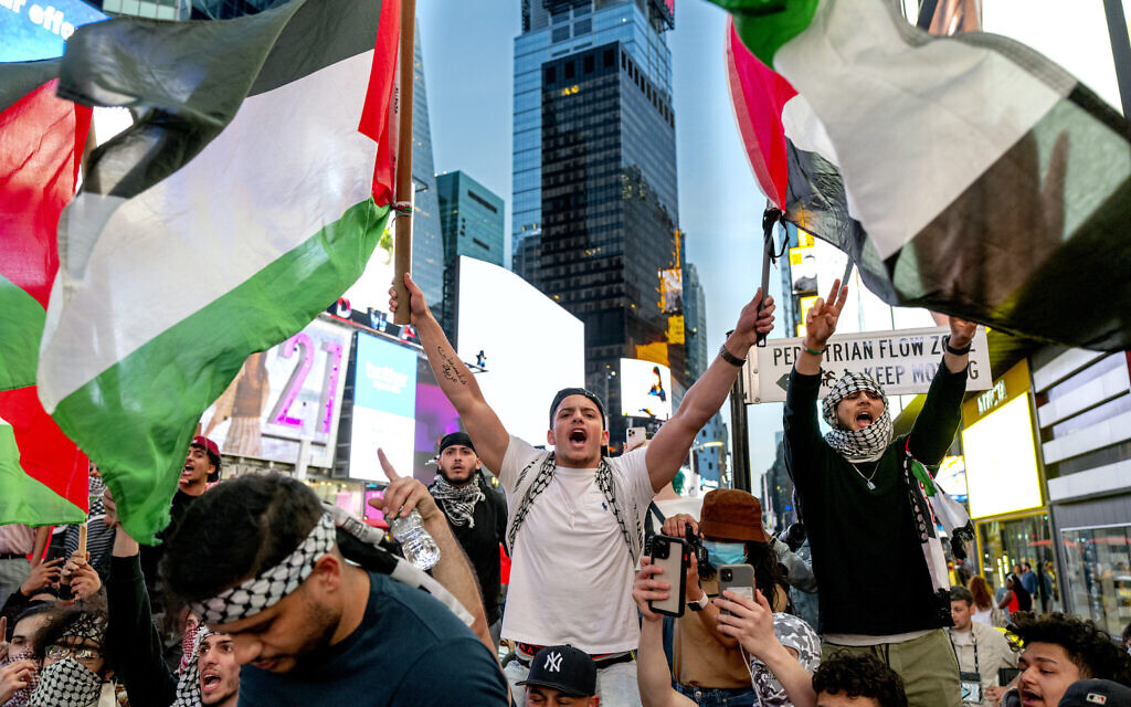Pro-Palestinian supporters demonstrate in New York's Times Square, May 20, 2021, amid the Hamas-Israel conflict. (AP Photo/Craig Ruttle, File)