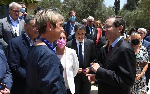French parliamentarians meet President Isaac Herzog (right) in Jerusalem, July 20, 2021 (Mark Neyman/GPO)