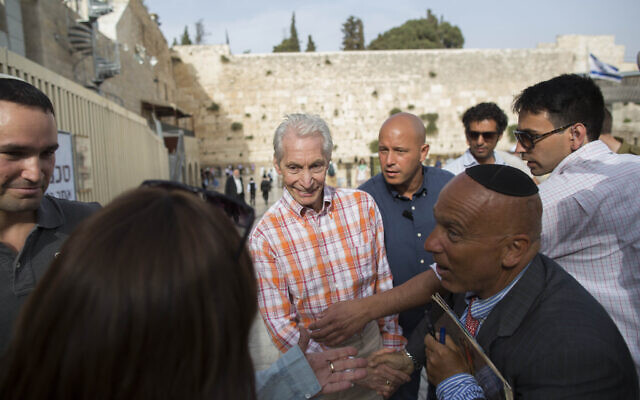 Charlie Watts, drummer for The Rolling Stones, seen visiting the Western Wall in Jerusalem's Old City on Tuesday, June 3, 2014, a day before the band's concert in Tel Aviv. (Yonatan Sindel/Flash 90)