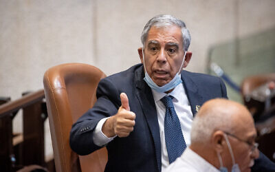 Knesset Speaker Mickey Levy during a plenary session in Jerusalem, July 26, 2021 (Yonatan Sindel/Flash90)