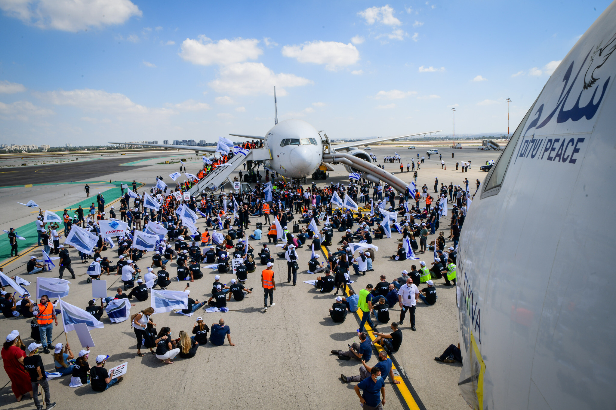 Aviation workers block runway, shut down Ben Gurion Airport, panning virus  rules | The Times of Israel