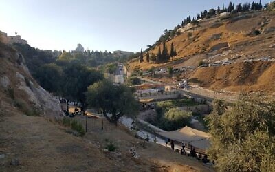 The educational farm in the Hinnom Valley, Jerusalem. (Nurit Malkin/Zman Yisrael)