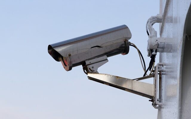 An illustrative photo of a security camera. (Image by Oliver Peters from Pixabay)