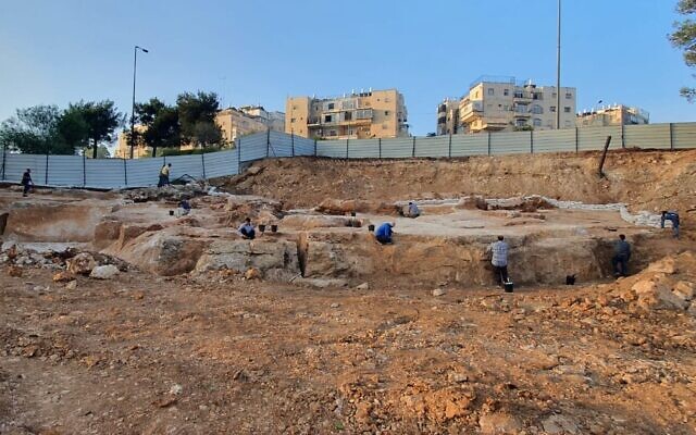 A 2,000-year-old stone quarry discovered in the Jerusalem neighborhood of Har Hotzvim. (Shai Halevi, Israel Antiquities Authority)