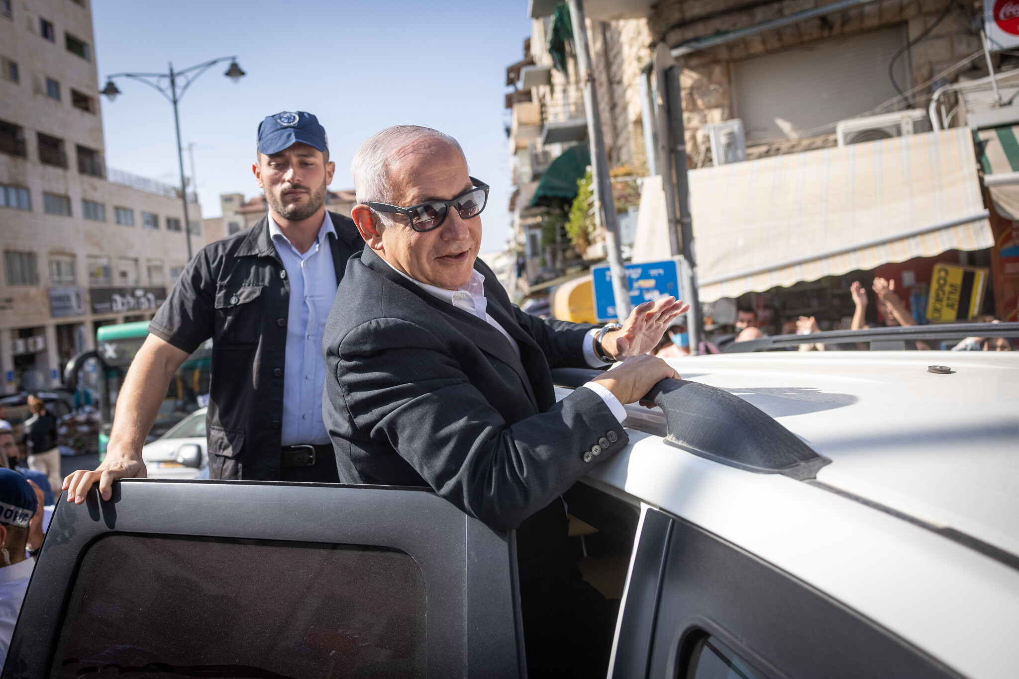 Foto do carro de Benjamin Netanyahu 