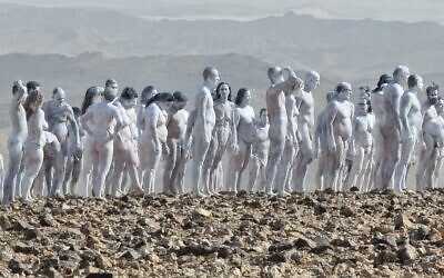 The 200 nude participants who modeled for American photographer Spencer Tunick at the Dead Sea on October 17, 2021. (courtesy, Irit Eshet Mor)