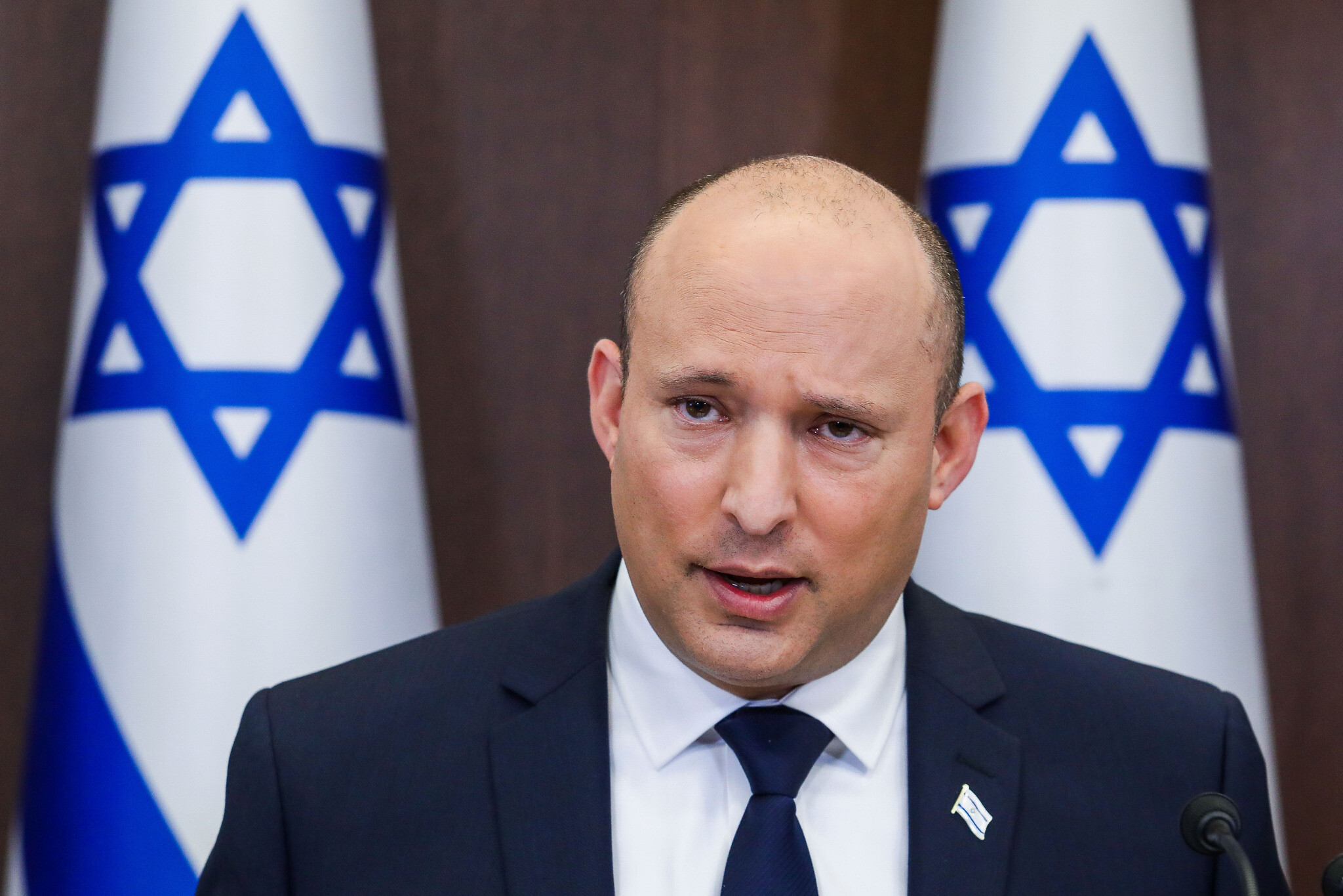 Prime Minister Naftali Bennett leads a cabinet meeting at the Prime Minister’s Office in Jerusalem on November 21, 2021. (Marc Israel Sellem/pool/Flash90)