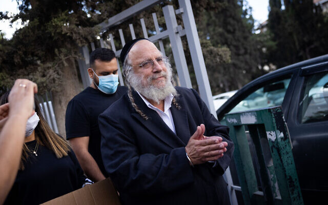 Binyamin Ze'evi outside the Jerusalem Magistrate's Court on October 19, 2021 (Yonatan Sindel/Flash90)
