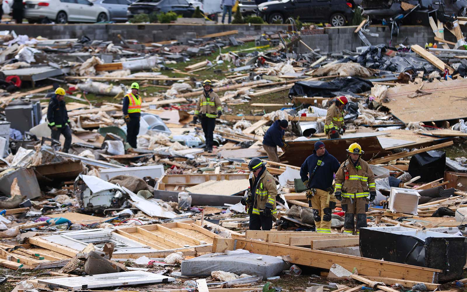 At least 50 feared dead in Kentucky tornadoes as powerful storms rip