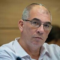 MK Nir Orbach attends an Arrangements Committee meeting at the Knesset, in Jerusalem, June 21, 2021. (Yonatan Sindel/Flash90)