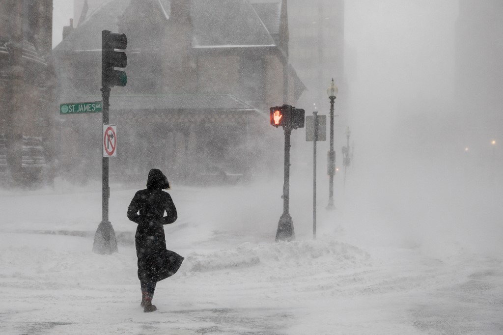 Eastern US in emergency as &#39;bomb cyclone&#39; unleashes powerful blizzard | The  Times of Israel
