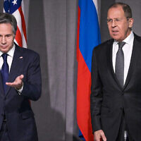 US Secretary of State Antony Blinken, left, and Russian Foreign Minister Sergey Lavrov meet on the sidelines of an Organization for Security and Co-operation in Europe (OSCE) meeting, in Stockholm, Sweden, December 2, 2021. (Jonathan Nackstrand/Pool Photo via AP)