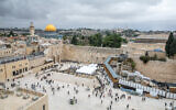 View of the Western Wall plaza and the Dome of the Rock in the background, in Jerusalem's Old City. December 23, 2021. (Lee Aloni/FLASH90)