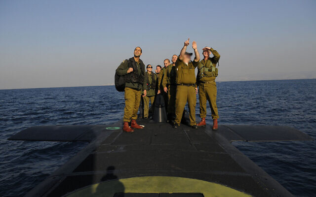 IDF troops, including then chief of staff Benny Gantz, stand on a Dolphin-class submarine (IDF via Wikipedia)