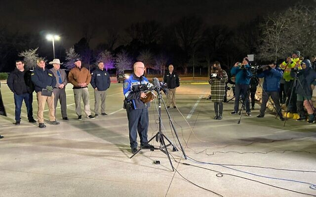 Colleyville Police Chief Mike Miller addresses reporters at a staging area near Congregation Beth Israel on January 15, 2022. (Jacob Magid/Times of Israel)