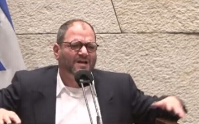 Joint List MK Ofer Cassif at the Knesset, January 19, 2022 (Screenshot)