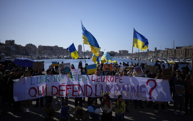 Demonstrators gather in protest against Russia's invasion of Ukraine in Marseille, southern France, Feb. 26, 2022. (Daniel Cole/AP)