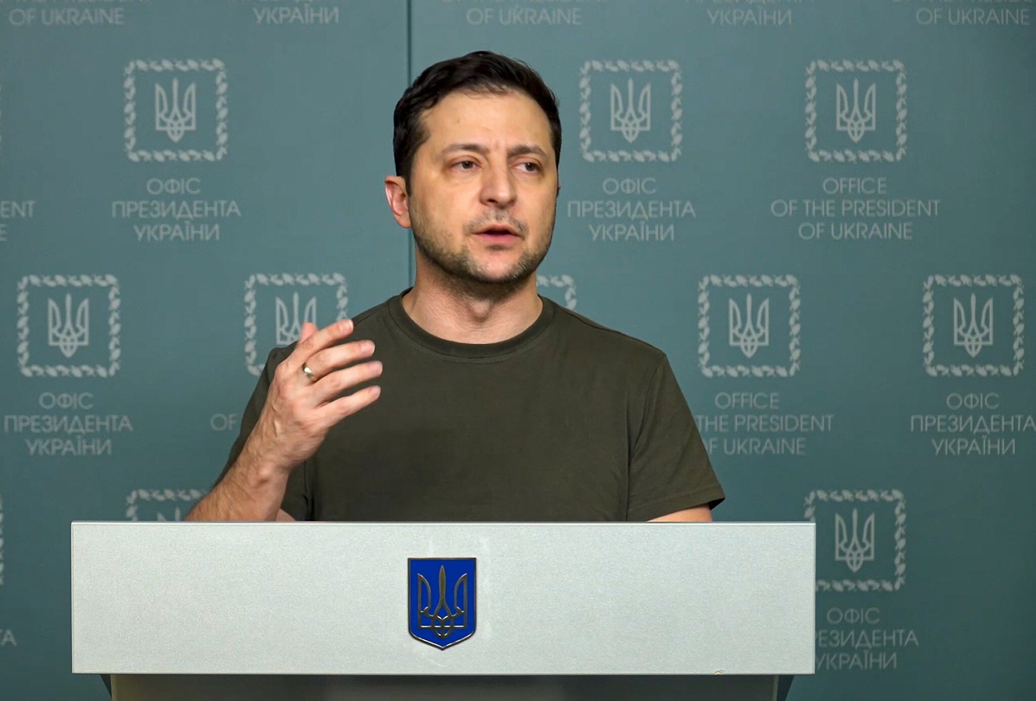 Zelensky says next 24 hours are 'crucial' for Ukraine amid fight