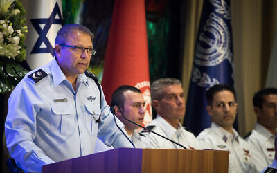 Motti Cohen, then acting police chief, speaks at a Ministry of Public Security Award Ceremony, at the President's residence in Jerusalem, on January 22, 2019. (Yonatan Sindel/Flash90)