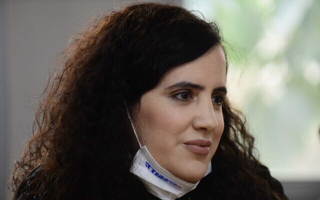 Now-MK Naama Lazimi attends a meeting of the Labor party in Tel Aviv, March 24, 2021. (Tomer Neuberg/Flash90)
