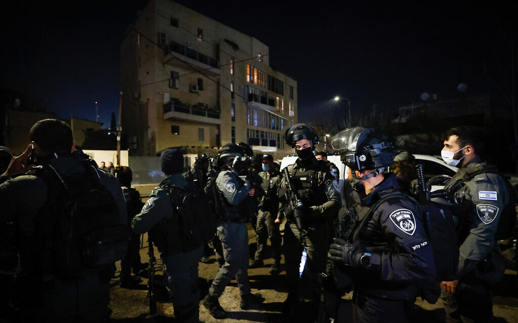 Police deployed in the East Jerusalem neighborhood of Sheikh Jarrah, on February 13, 2022. (Olivier Fitoussi/Flash90)