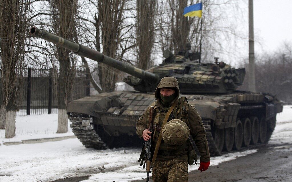 A serviceman of the Ukrainian Military Forces in the Lugansk region, on March 11, 2022. (Anatolii Stepanov/AFP)