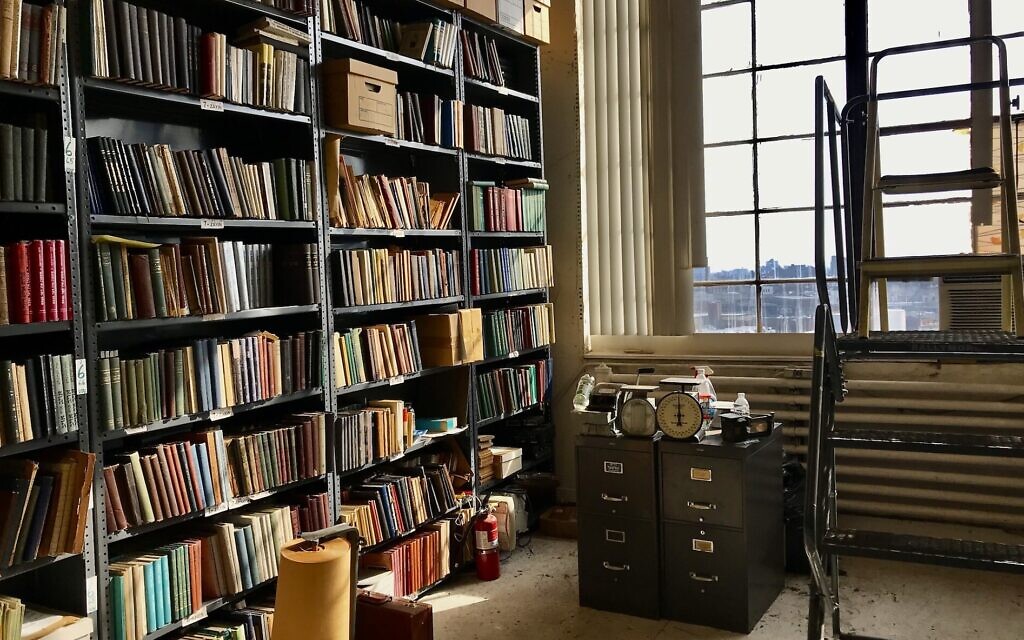 CYCO's shelves hold some 80,000 Yiddish books. (Julia Gergely/ JTA)
