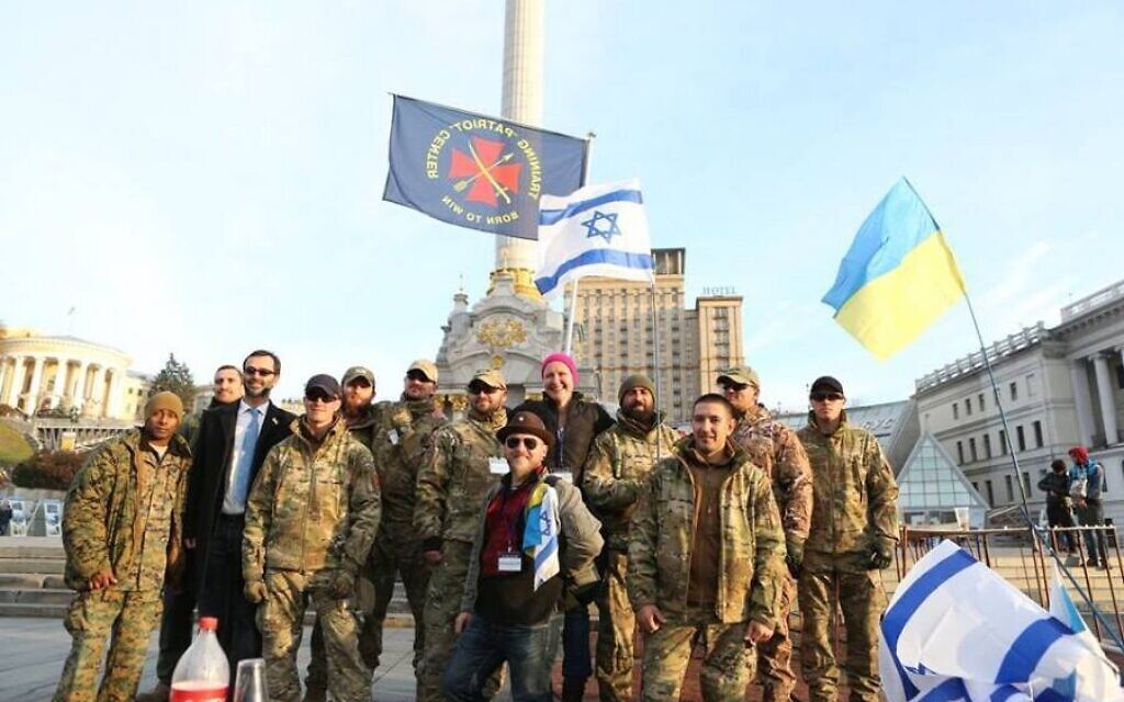 Tzvi Arieli is pictured here in 2015 with other Ukrainians and Israelis involved in the military training he has offered. (Courtesy Arieli/ via JTA)