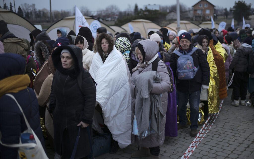 우크라이나: 대피 통로가 러시아와 벨로루시로 이어지는 것은 “완전히 부도덕한 일”입니다.